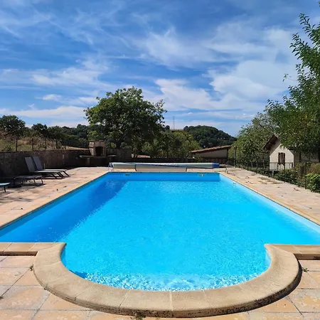 Willa Spacieuse Avec Piscine Privee Lentour Mayrinhac-Lentour